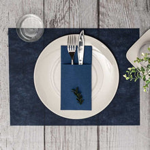 Carica l'immagine nel visualizzatore di Gallery, Tovaglia-Runner Newtex Nera Rotolo 0,40x48m