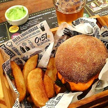 Load image into Gallery viewer, Newspaper Anti-Grease Paper 28x31cm