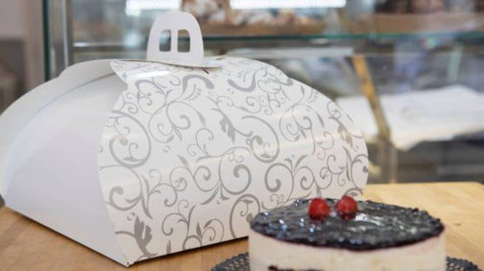 Scatola Torta Farfalla con Manici 30x30x13cm